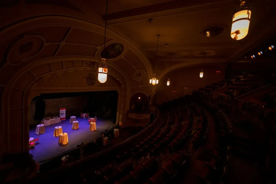 LOCATION IN CHICAGO: ATHENAEUM CENTRE